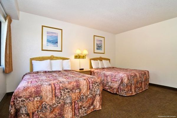 Inn at Highway 1 (Lompoc)